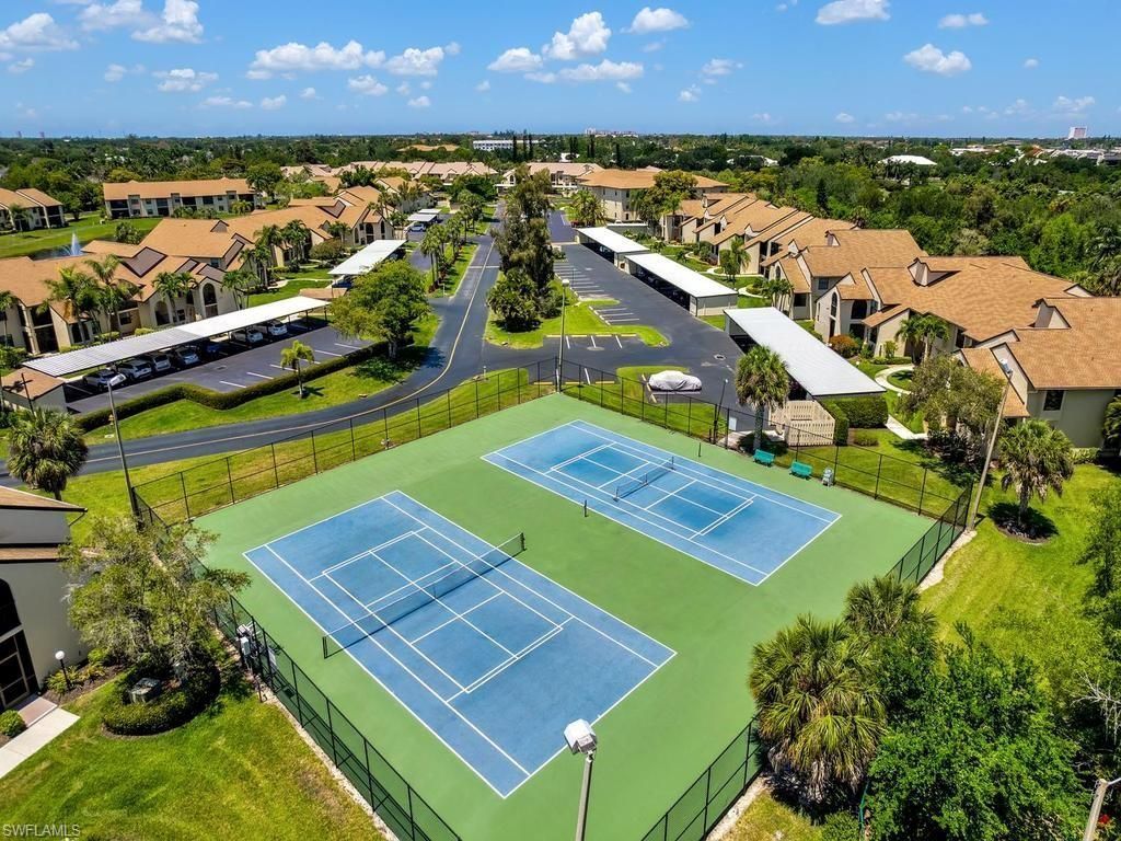 8474 Charter Club Cir, Unit 14, Fort Myers, FL 33919 Photo