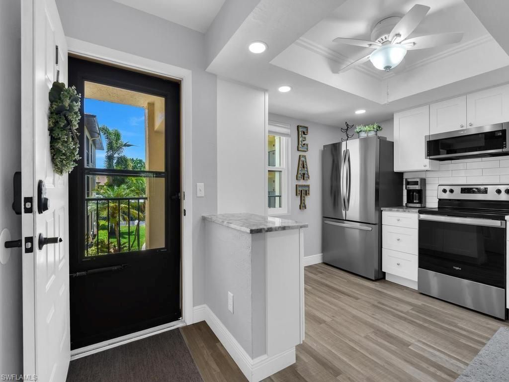 8474 Charter Club Cir, Unit 14, Fort Myers, FL 33919 Photo