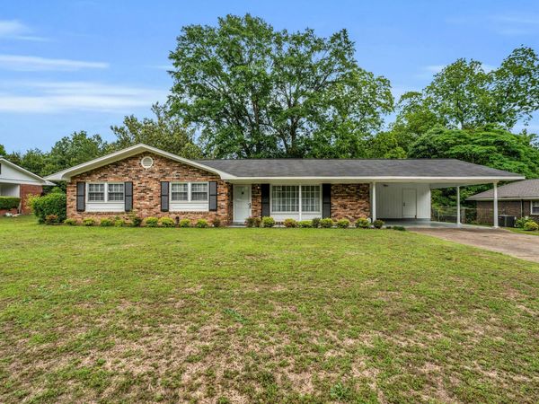 205 Eastwood, Columbus, MS 39702