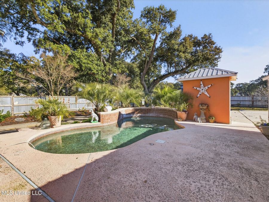 Property Image 31