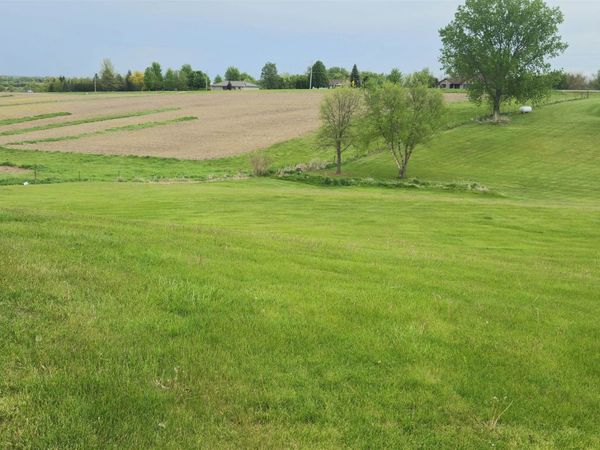 Turtle Dove Court, Dubuque, IA 52003