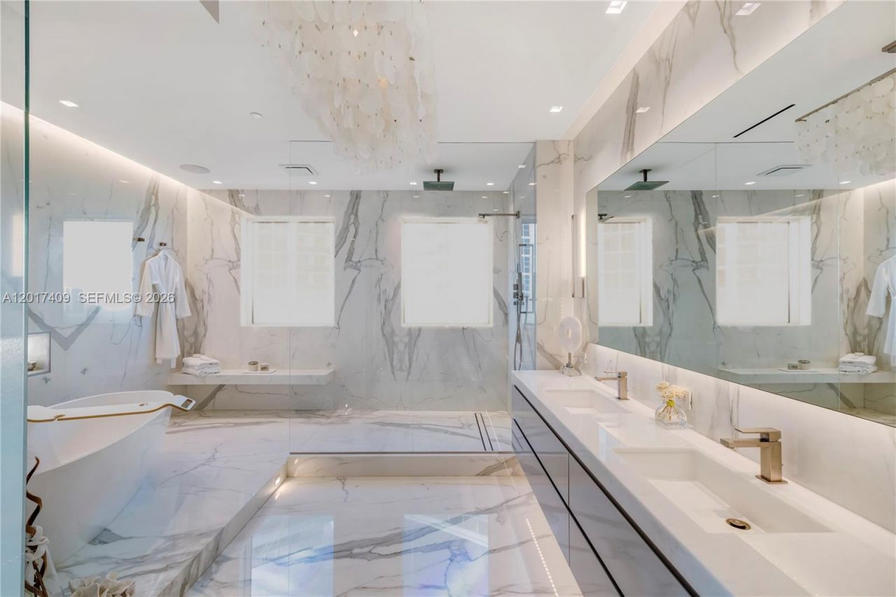 10295 Collins Ave , Unit 301, Bal Harbour, FL 33154 Photo