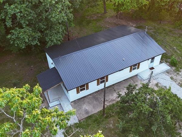 21700 Highway Y, St Robert, MO 65584