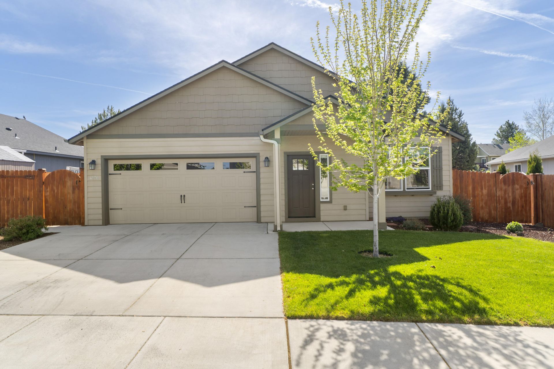 4176 SW 34th Street, Redmond, OR 97756 Main Photo