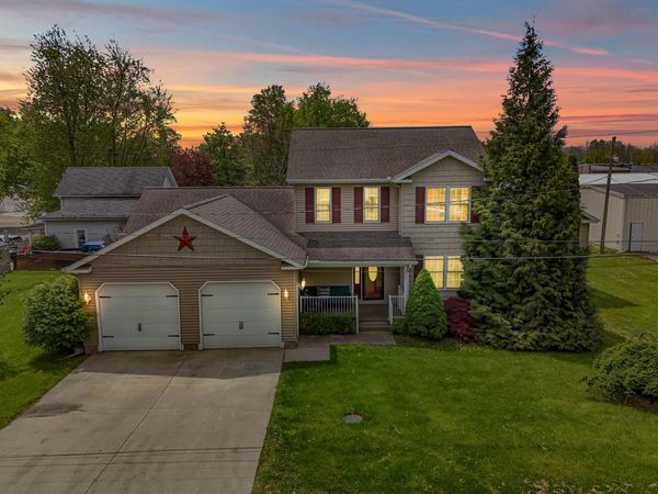 9049 Hamilton Street, Pittsford, MI 49271