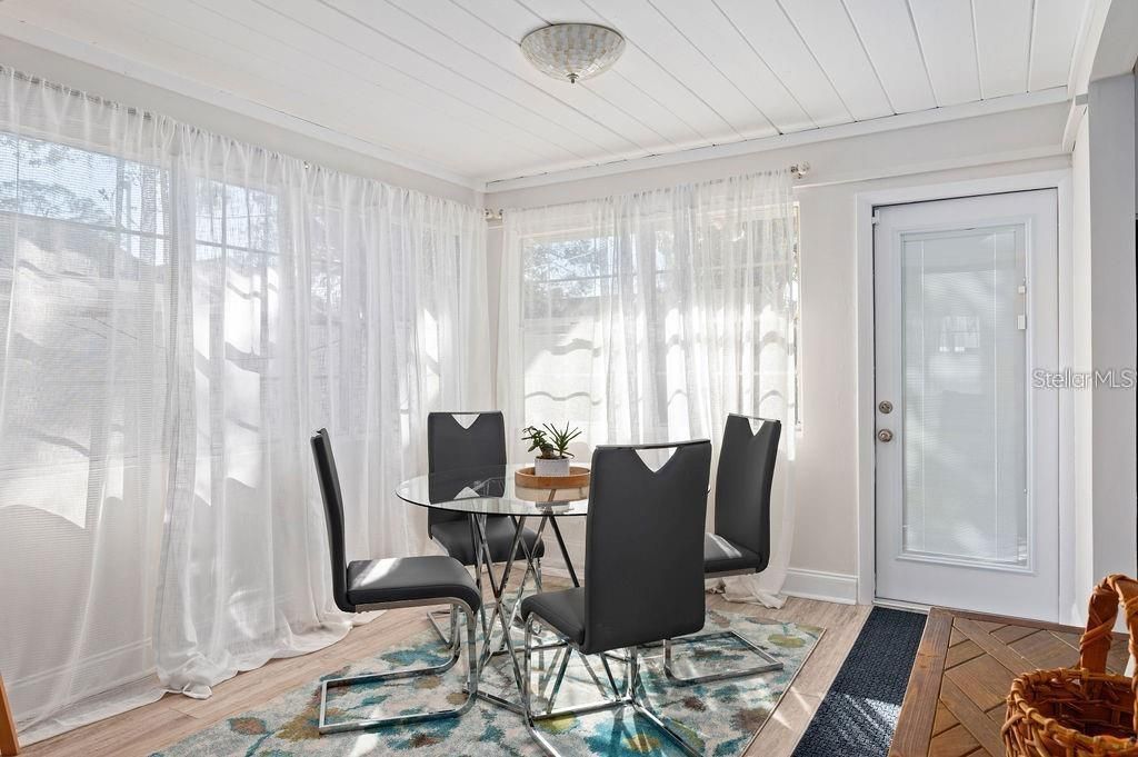2676 Martin Street , Sarasota, FL 34237 Photo