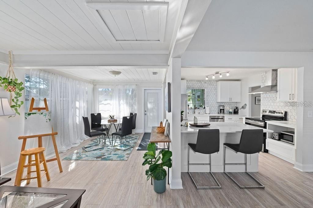 2676 Martin Street , Sarasota, FL 34237 Photo