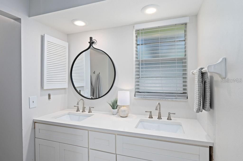 2676 Martin Street , Sarasota, FL 34237 Photo
