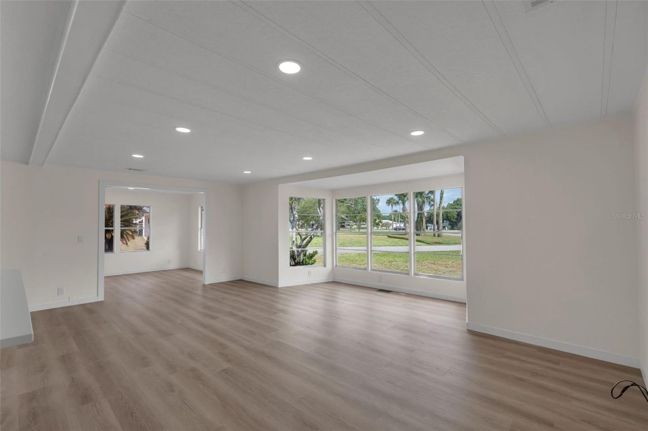 2153 Oak Grove Drive, Unit 73, Zellwood, FL 32798 Photo