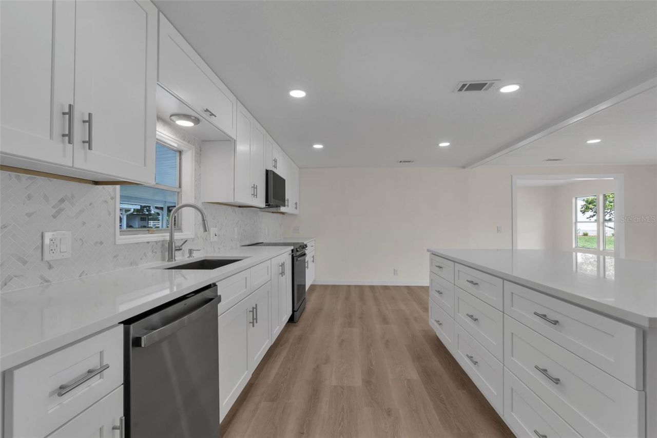 2153 Oak Grove Drive, Unit 73, Zellwood, FL 32798 Photo