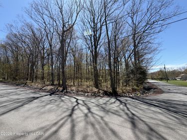 1012 Fairway Drive, Wilkes-Barre, PA 18702