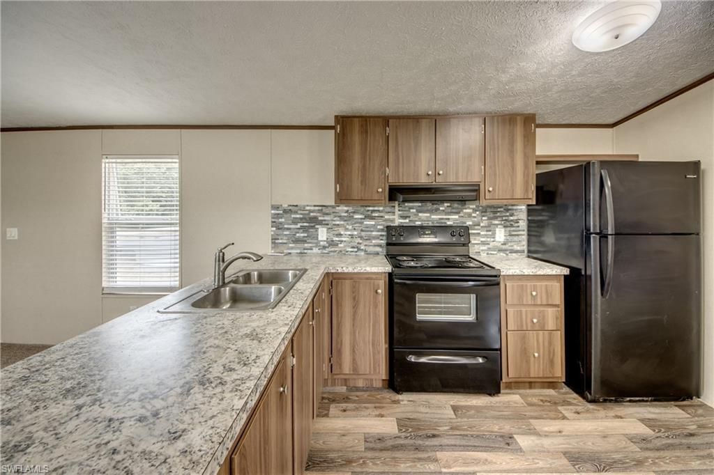 352 Sacramento St , North Fort Myers, FL 33903 Photo