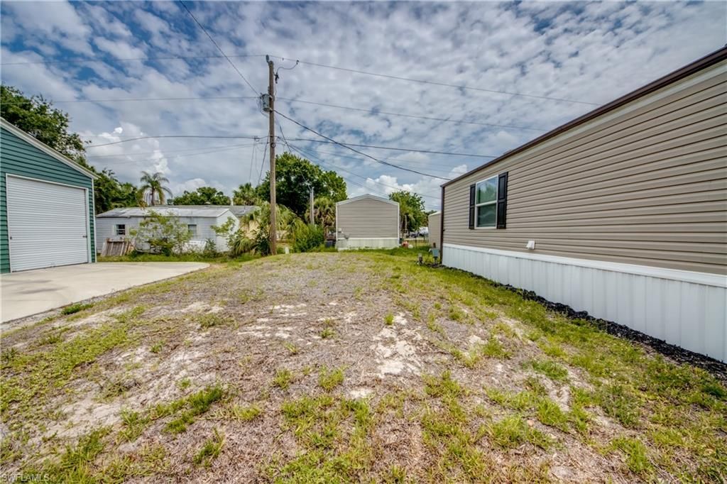 352 Sacramento St , North Fort Myers, FL 33903 Photo