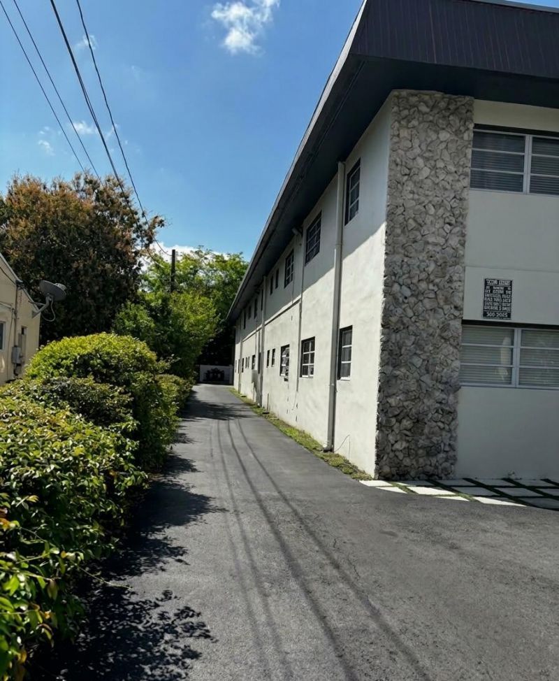 610 NE 123rd Street, Unit 203, North Miami, FL 33161 Photo
