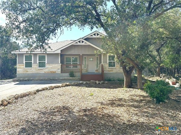 1878 Winding Creek Trail , Spring Branch, TX 78070