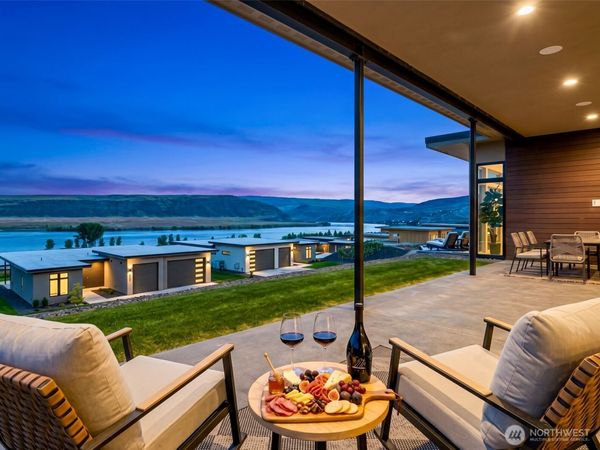 23413 NW Cliff View Drive , Quincy, WA 98848