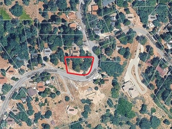0 Live Oak Dr, Running Springs, CA 92382