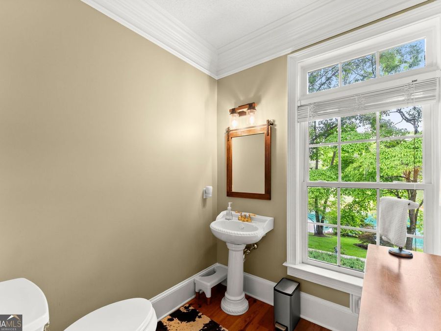 Property Image 38