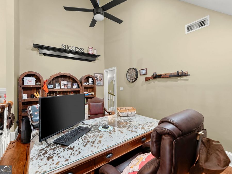 Property Image 40