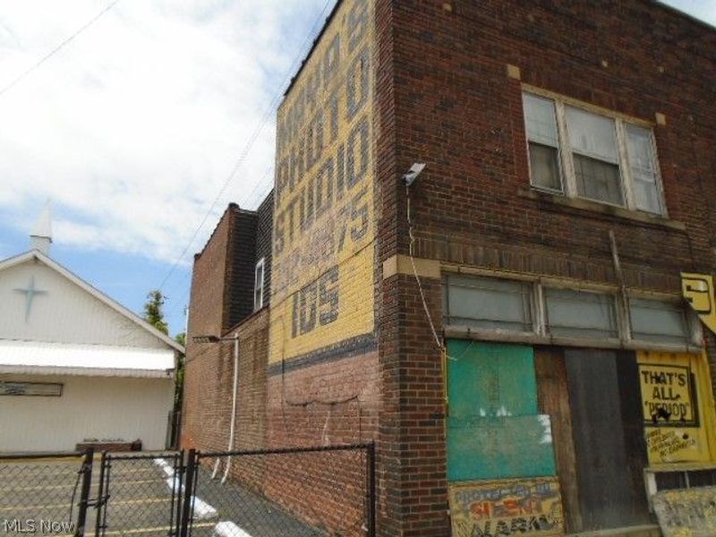 3838 E 131st Street, Cleveland, OH 44120 Photo 3