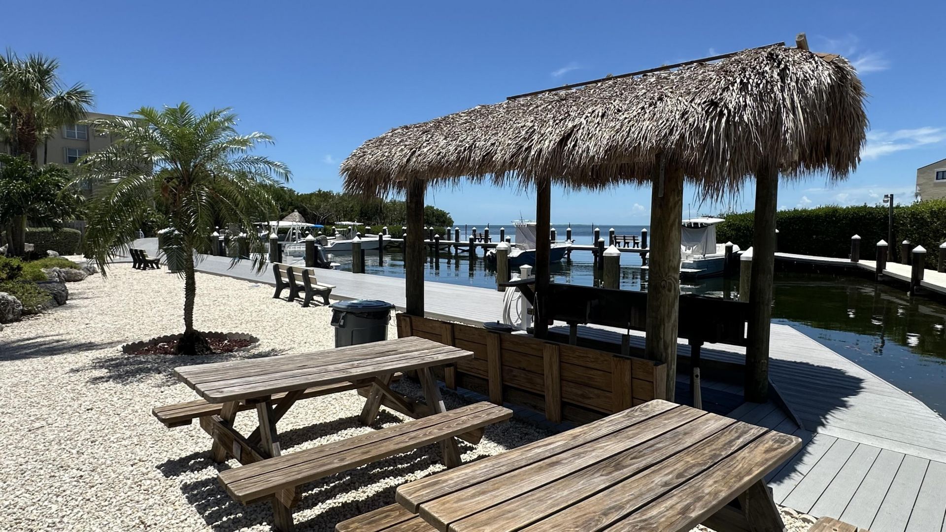 88500 Overseas Highway, Unit APT 424, Tavernier, FL 33070 Photo