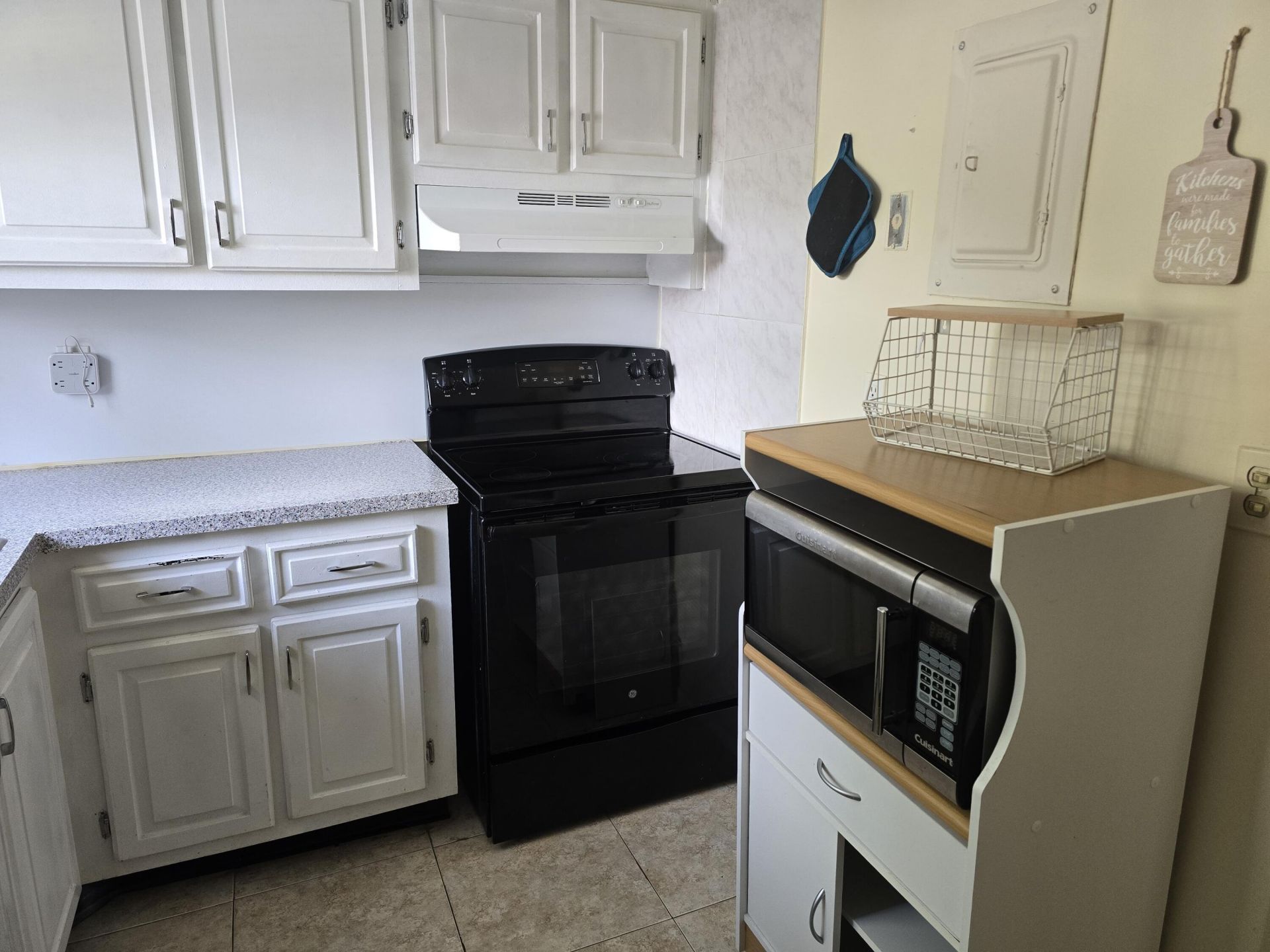 177 Lake Dora Drive, West Palm Beach, FL 33411 Photo