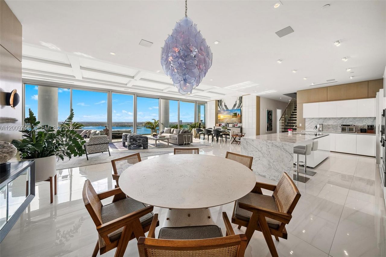 10201 Collins Ave , Unit UPH2803, Bal Harbour, FL 33154 Photo