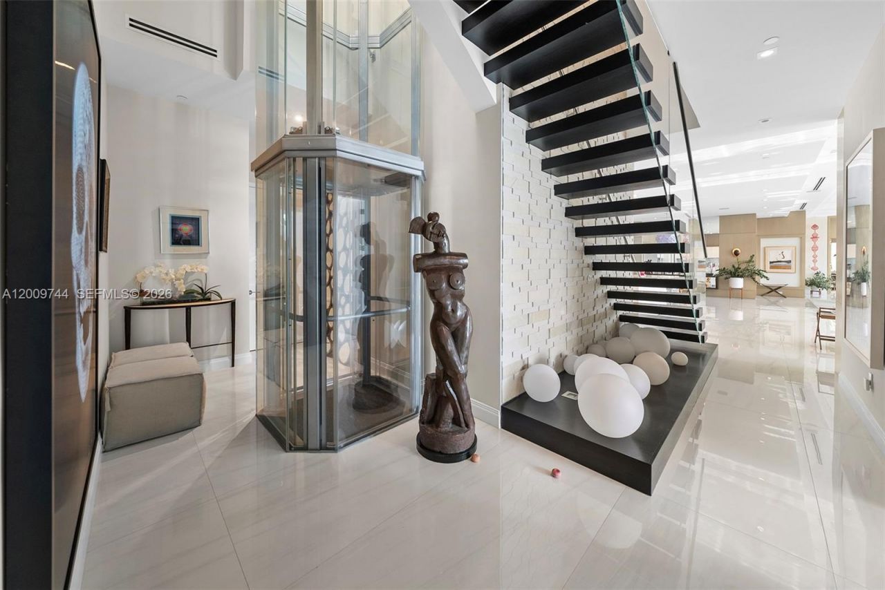 10201 Collins Ave , Unit UPH2803, Bal Harbour, FL 33154 Photo