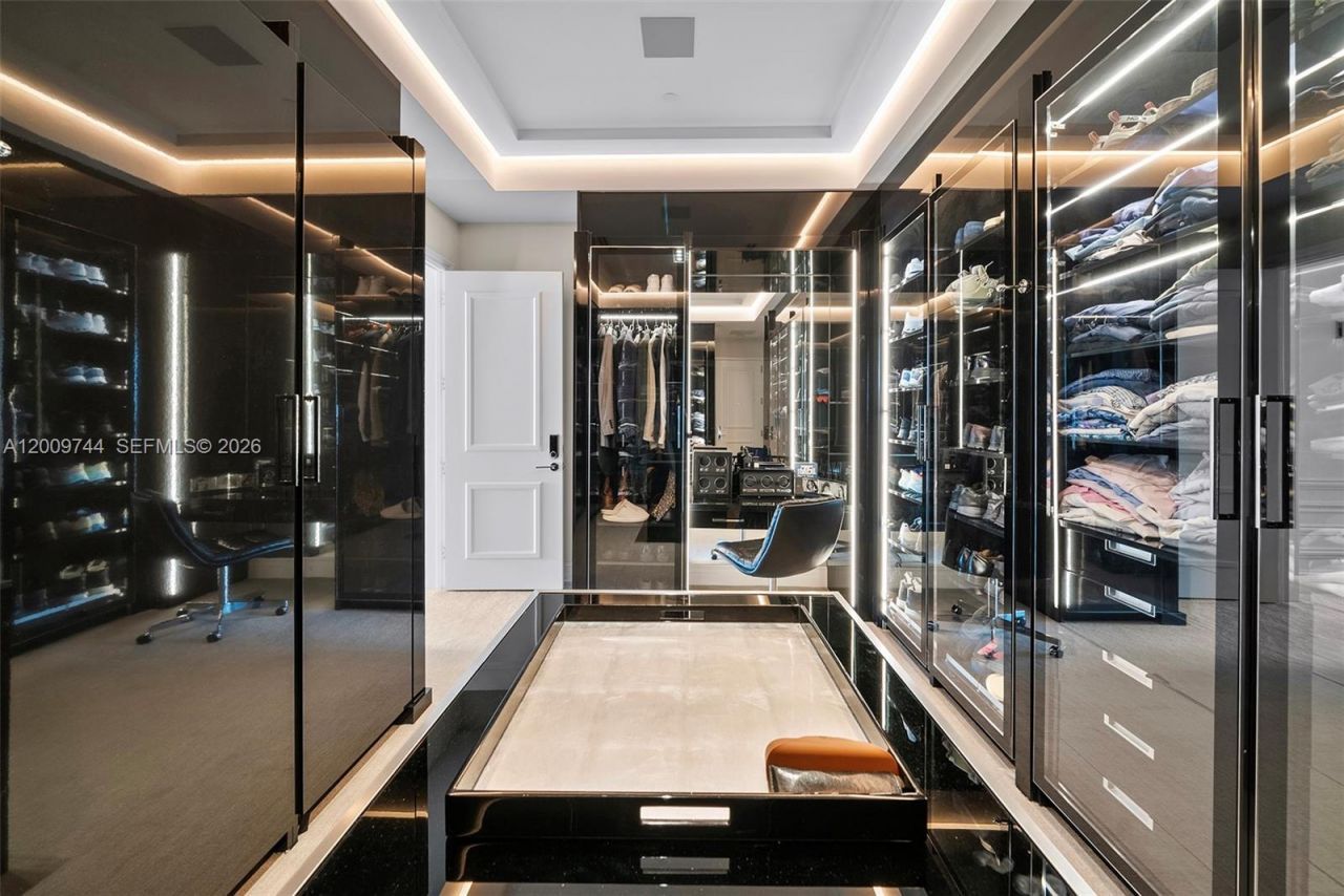10201 Collins Ave , Unit UPH2803, Bal Harbour, FL 33154 Photo
