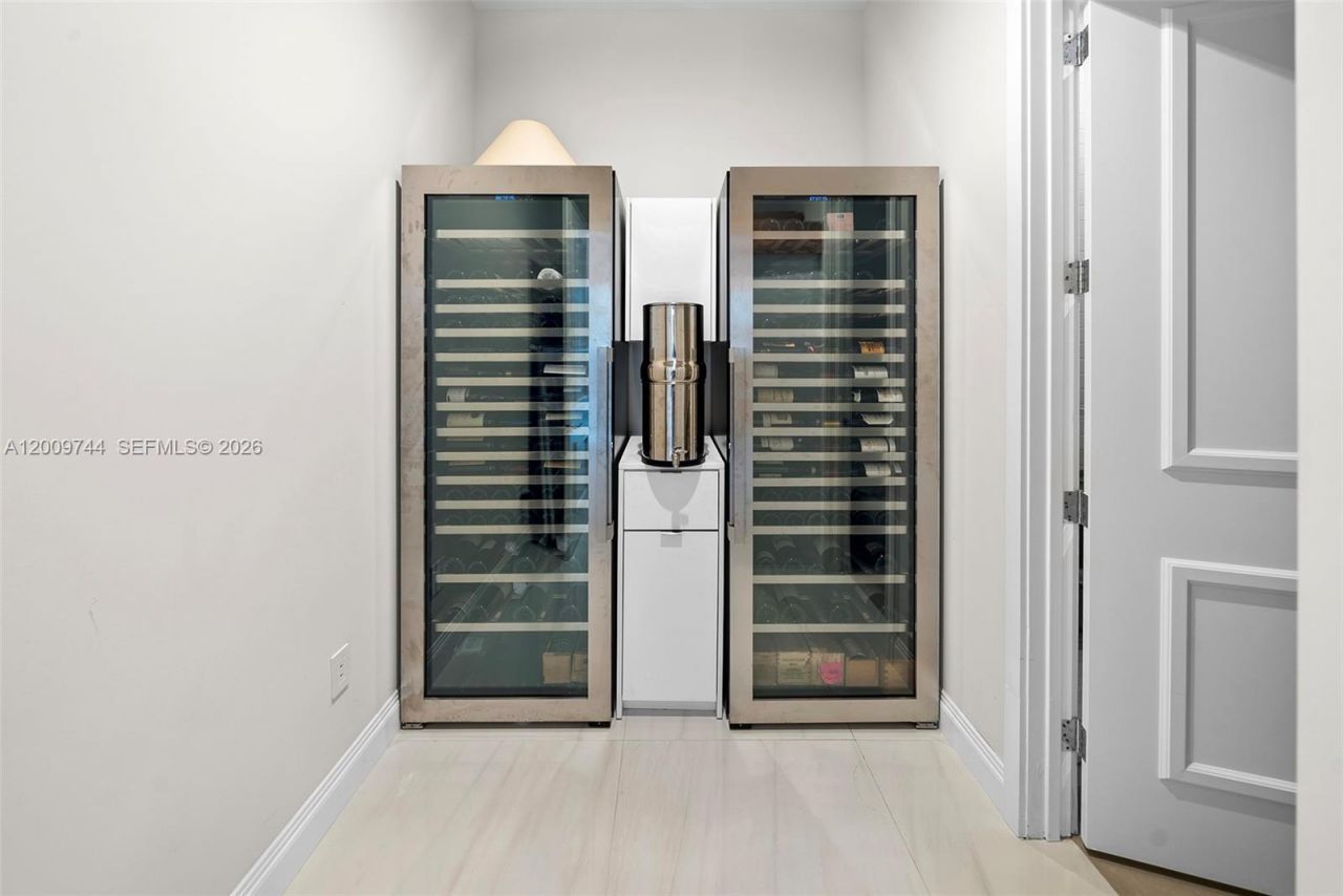 10201 Collins Ave , Unit UPH2803, Bal Harbour, FL 33154 Photo