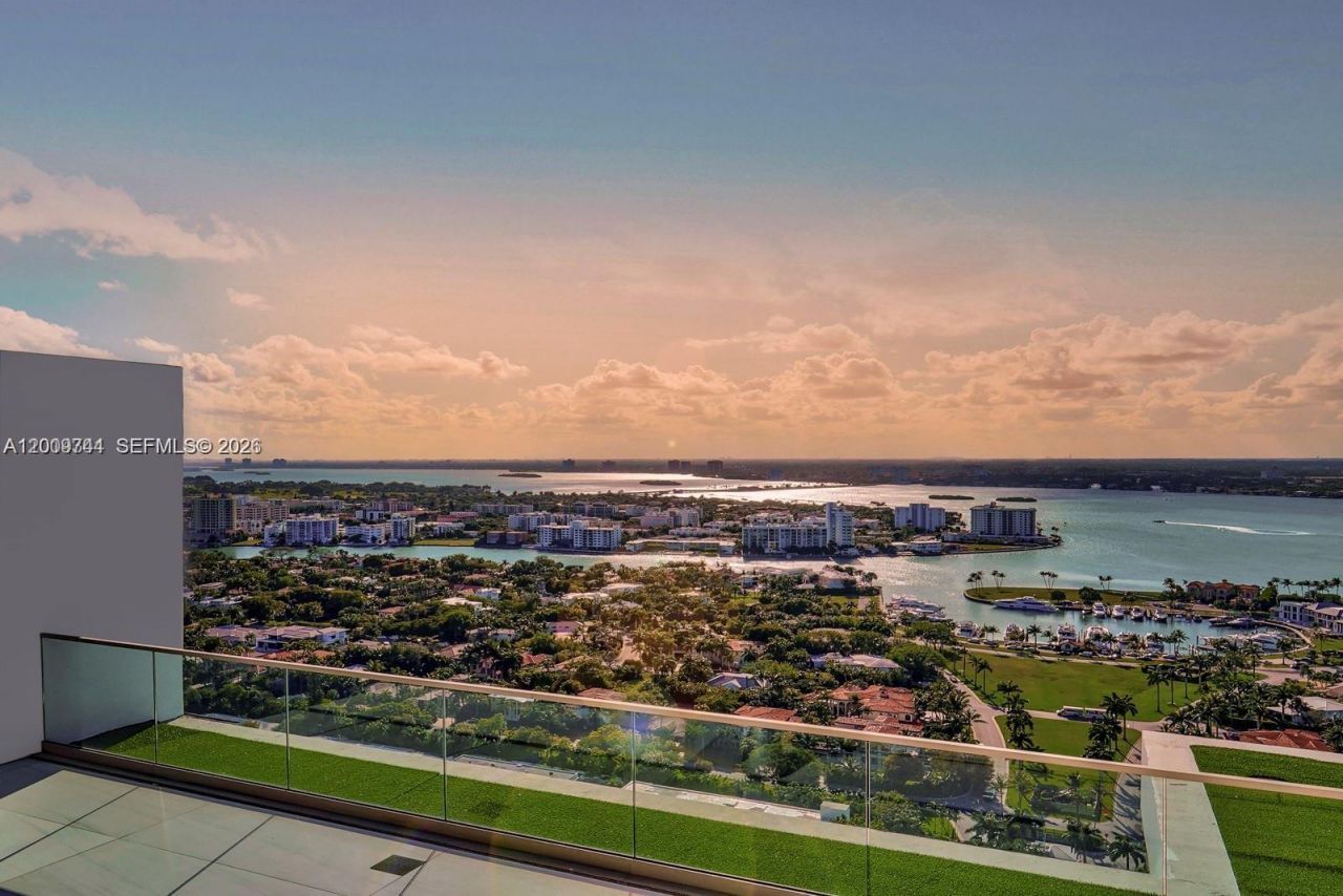 10201 Collins Ave , Unit UPH2803, Bal Harbour, FL 33154 Photo