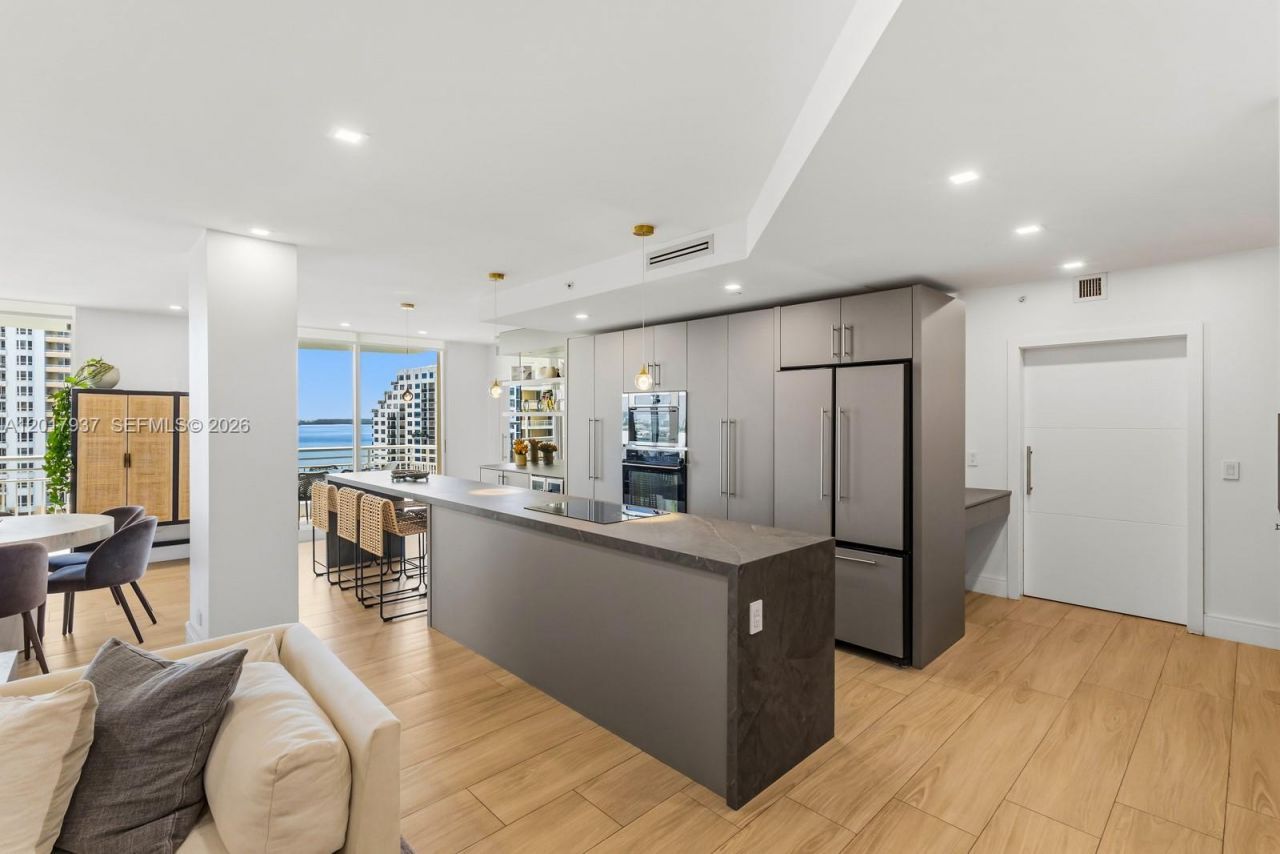 888 Brickell Key Dr, Unit 1207, Miami, FL 33131 Photo
