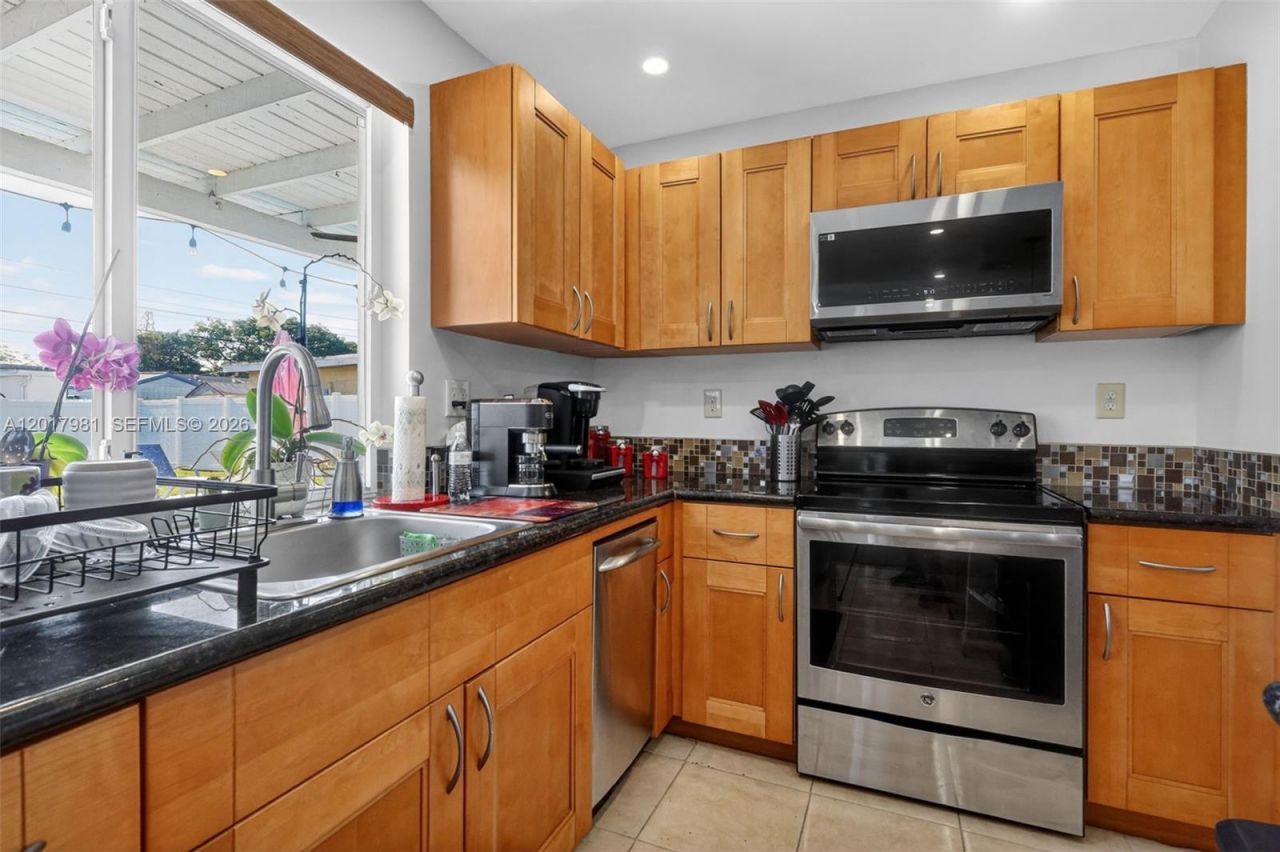 2625 Utopia Dr, Miramar, FL 33023 Photo