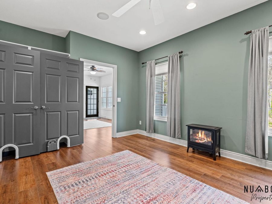 Property Image 39