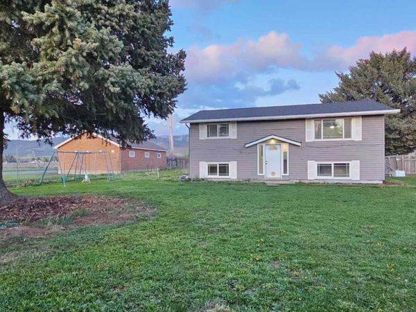 47 Monte Vista, Grace, ID 84321
