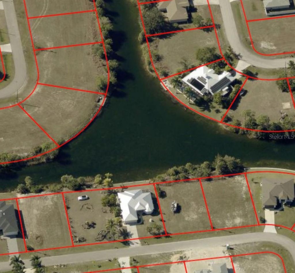 1133 NE 32nd Terrace, Cape Coral, FL 33909 Photo