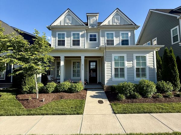5711 Heirloom Dr , Murfreesboro, TN 37129