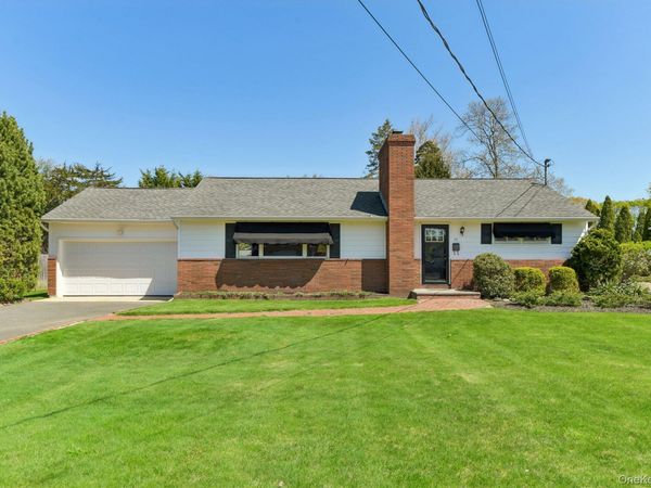 39 Shebar Drive , Islip, NY 11751