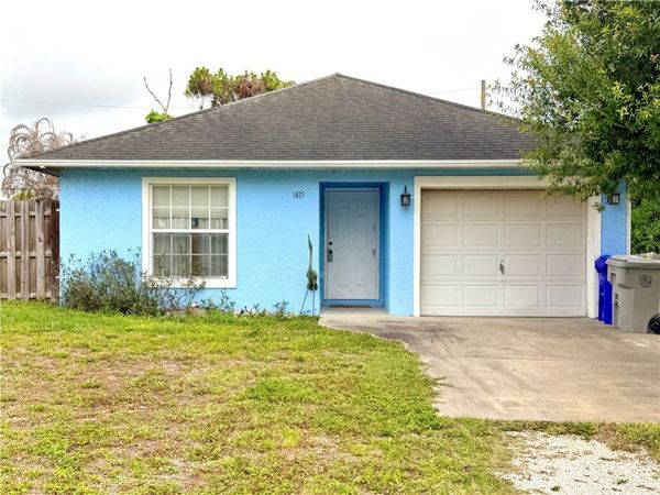 1415 25th Avenue SW, Vero Beach, FL 32962