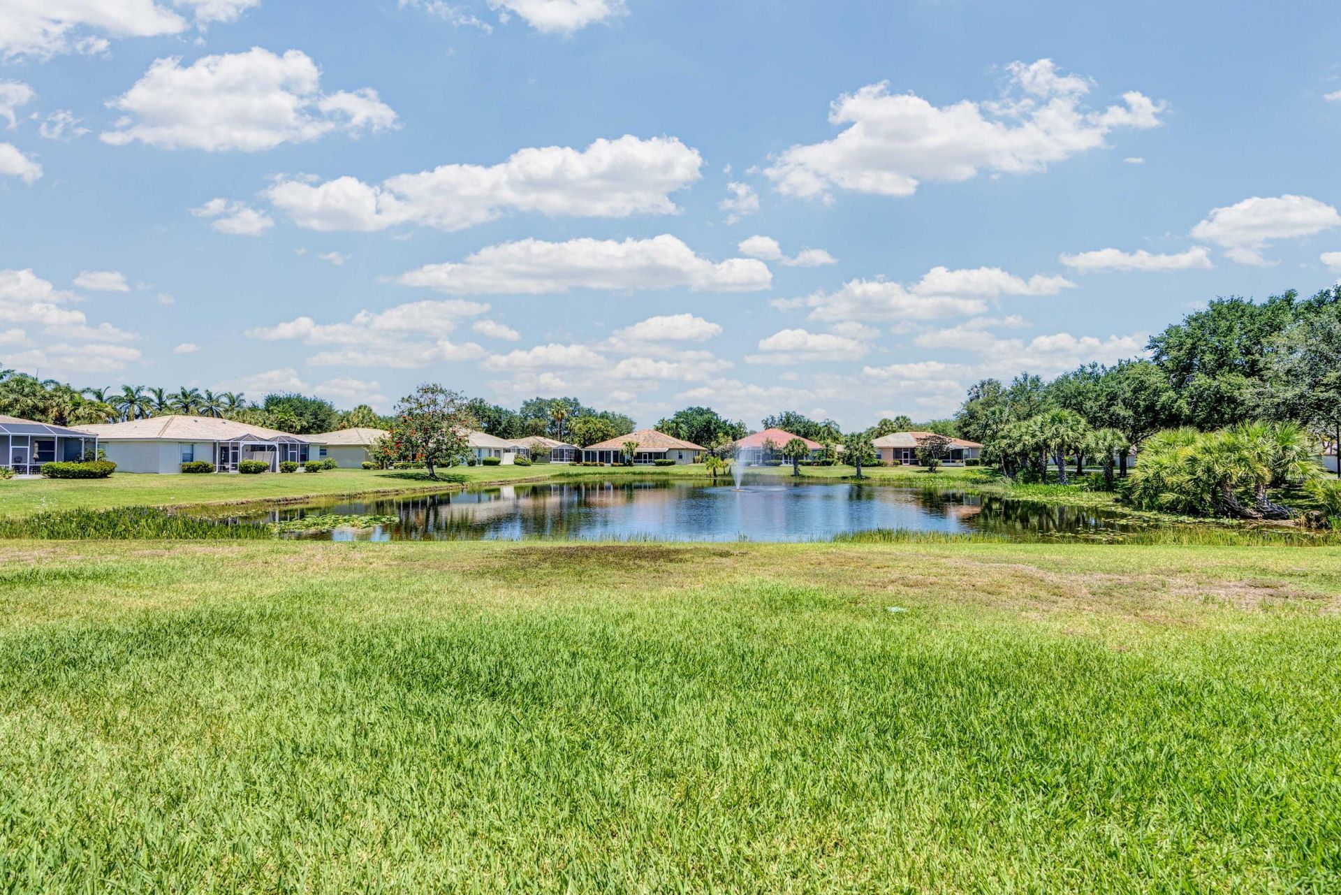 9532 N Crescent View Dr Drive N, Boynton Beach, FL 33437 Photo