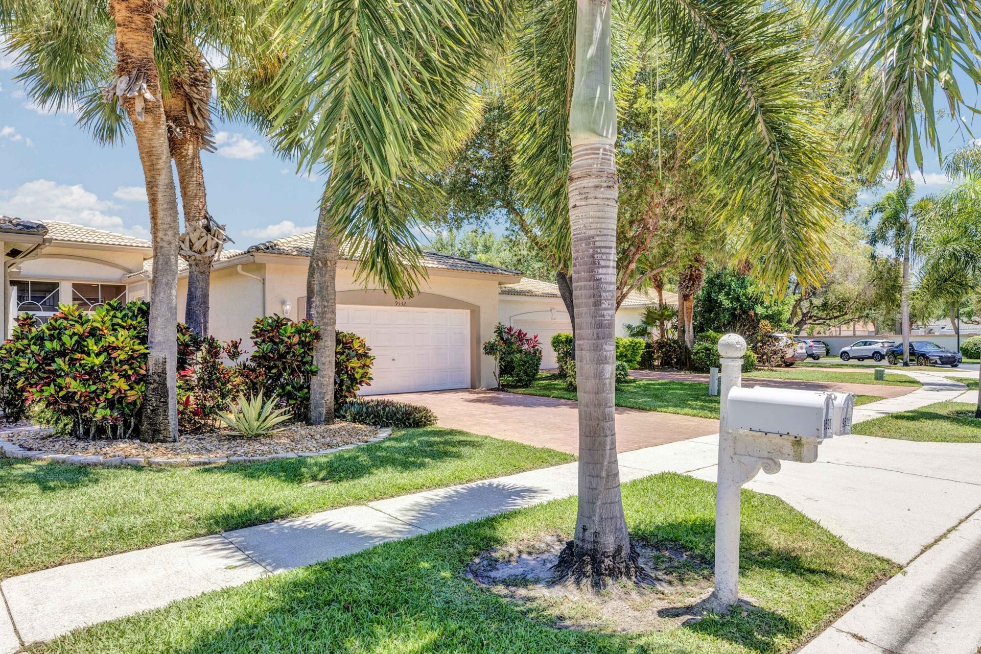 9532 N Crescent View Dr Drive N, Boynton Beach, FL 33437 Photo