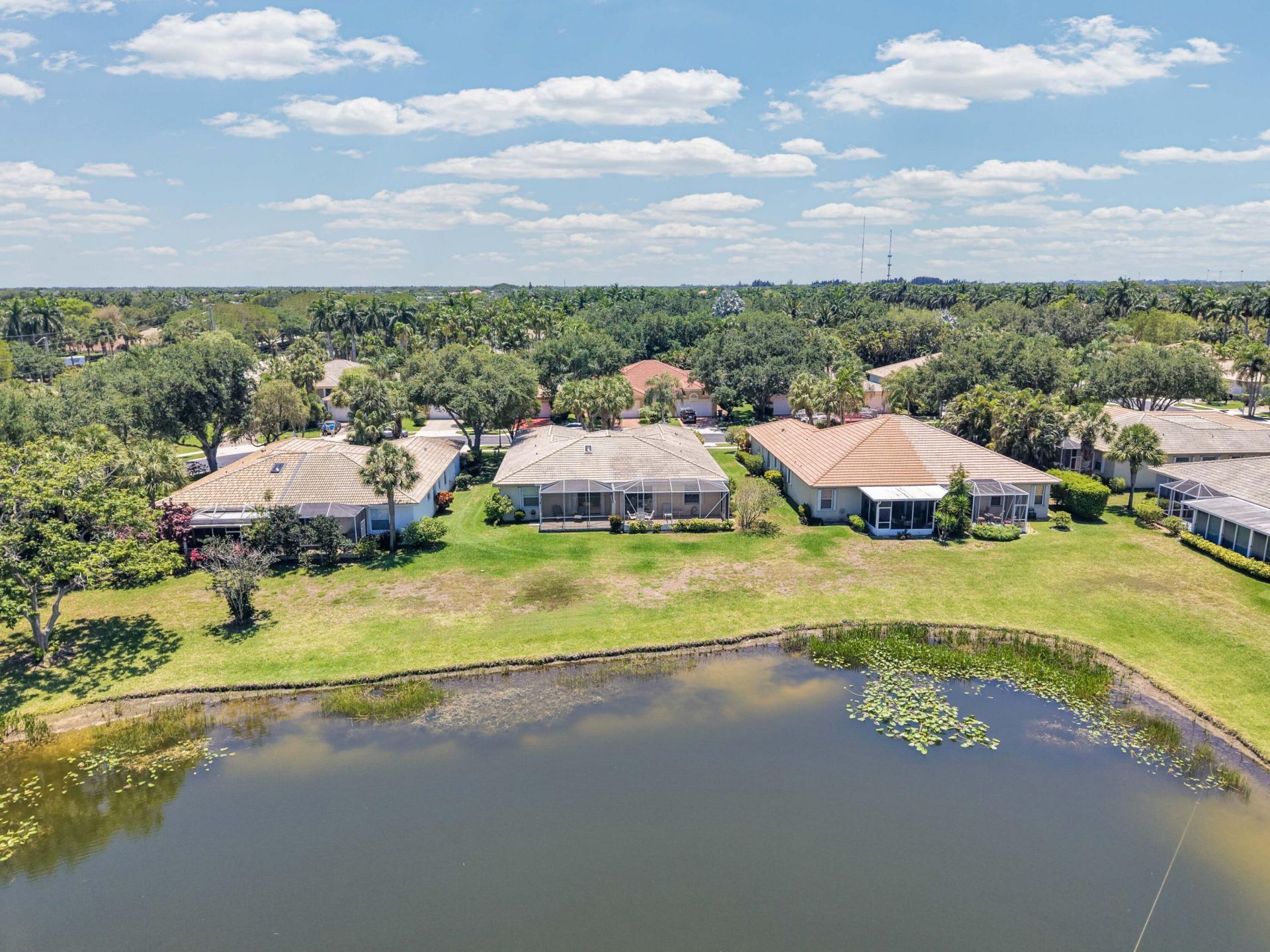 9532 N Crescent View Dr Drive N, Boynton Beach, FL 33437 Photo