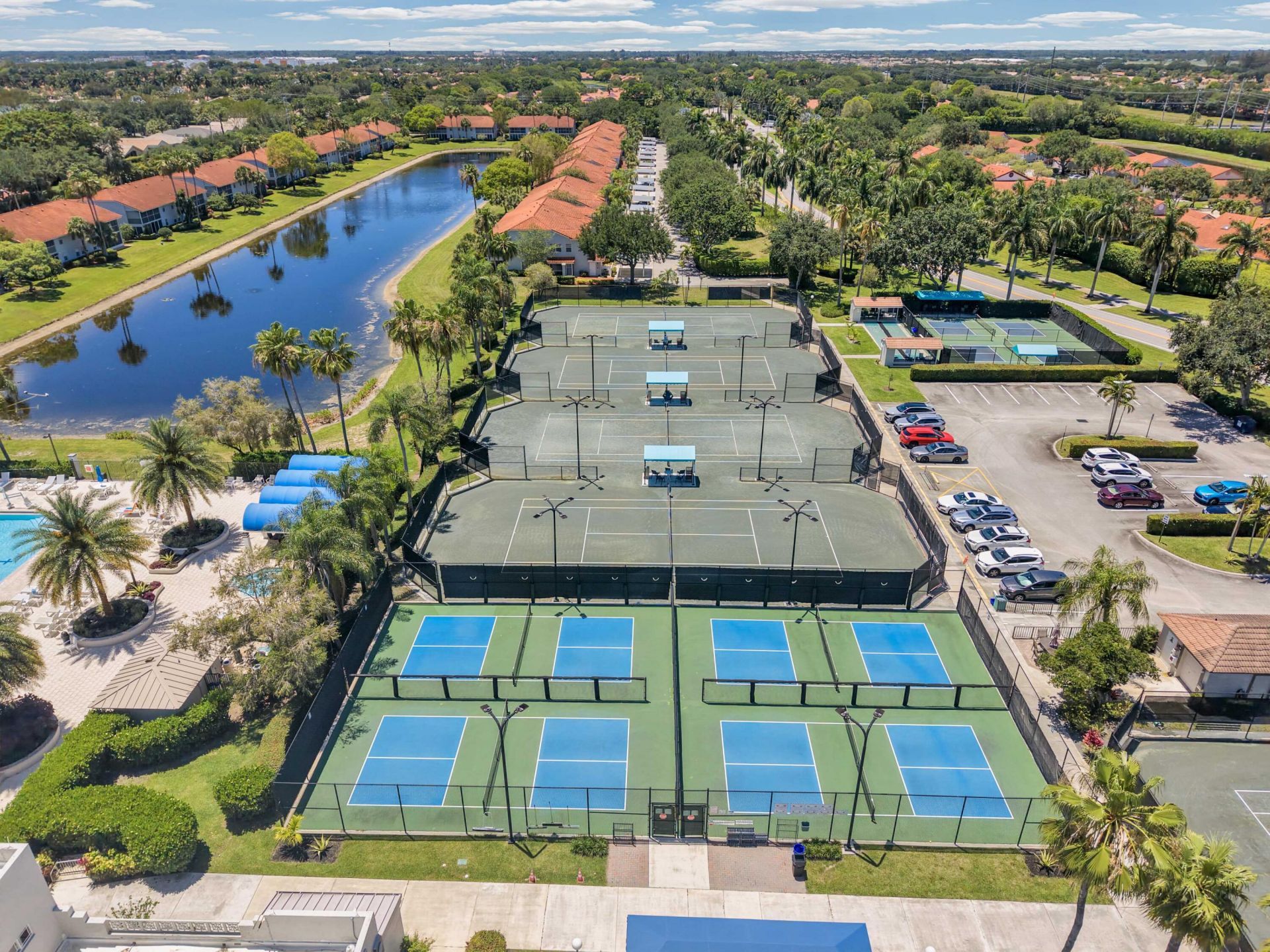 9532 N Crescent View Dr Drive N, Boynton Beach, FL 33437 Photo
