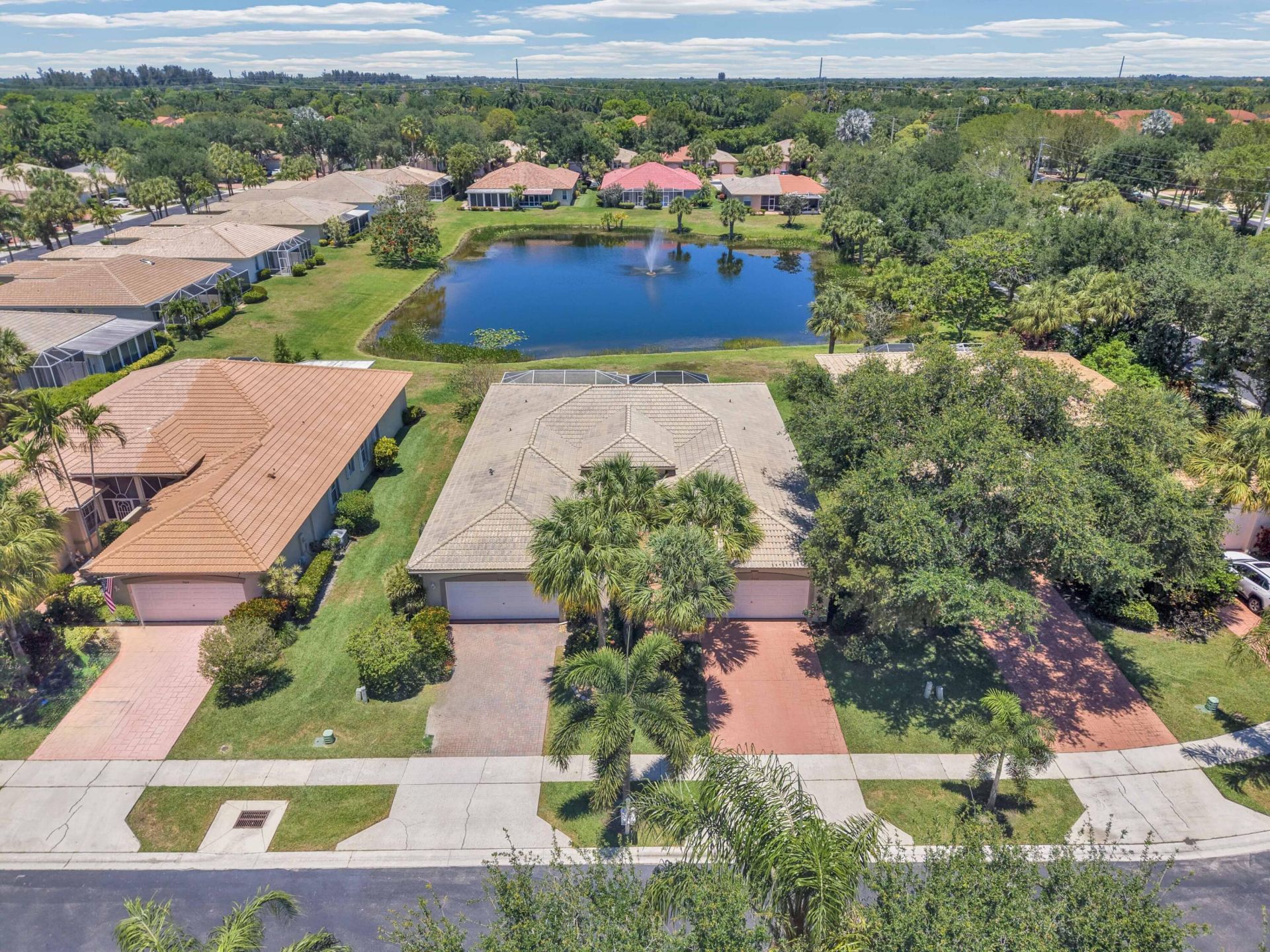 9532 N Crescent View Dr Drive N, Boynton Beach, FL 33437 Photo