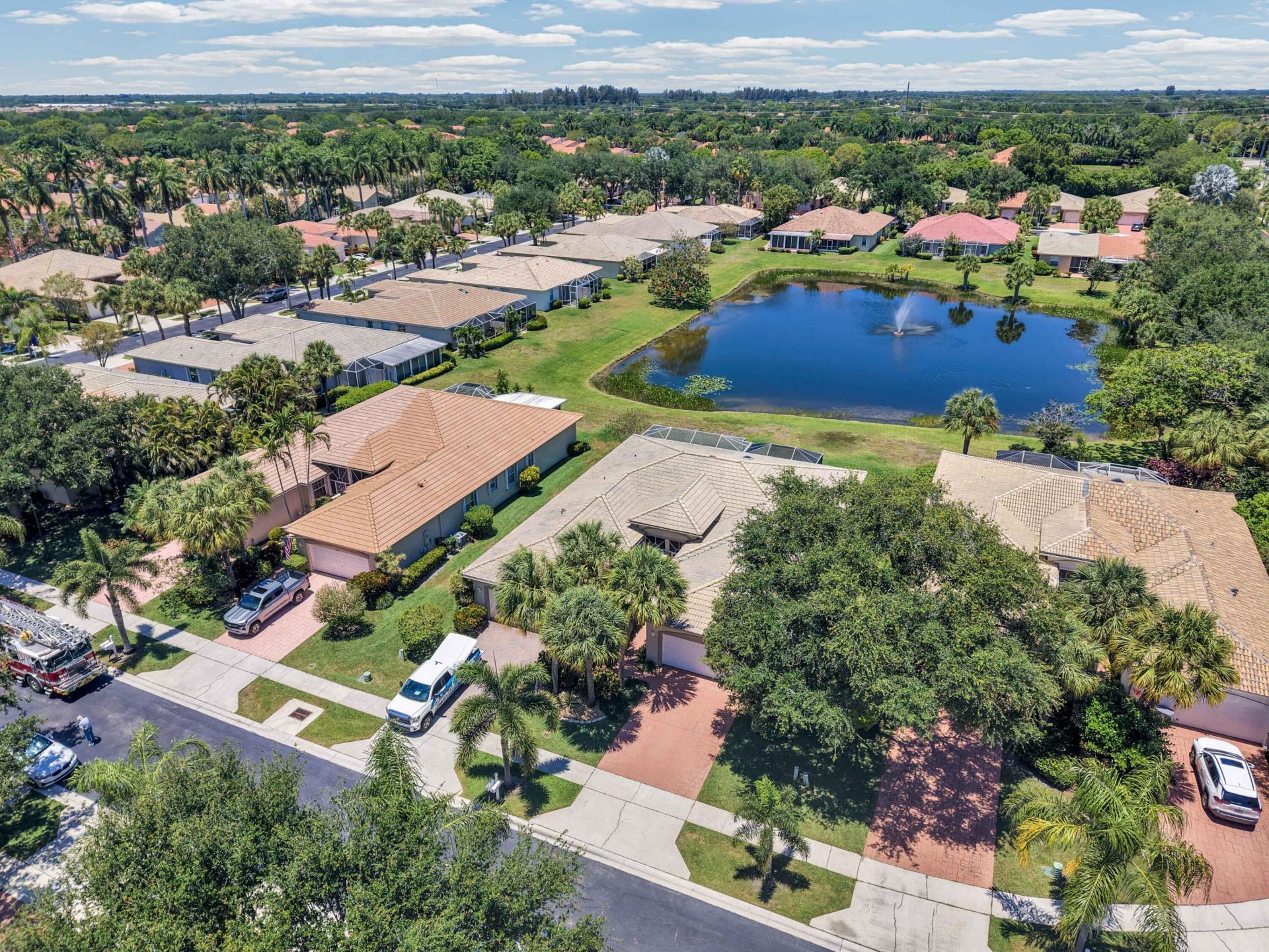 9532 N Crescent View Dr Drive N, Boynton Beach, FL 33437 Photo