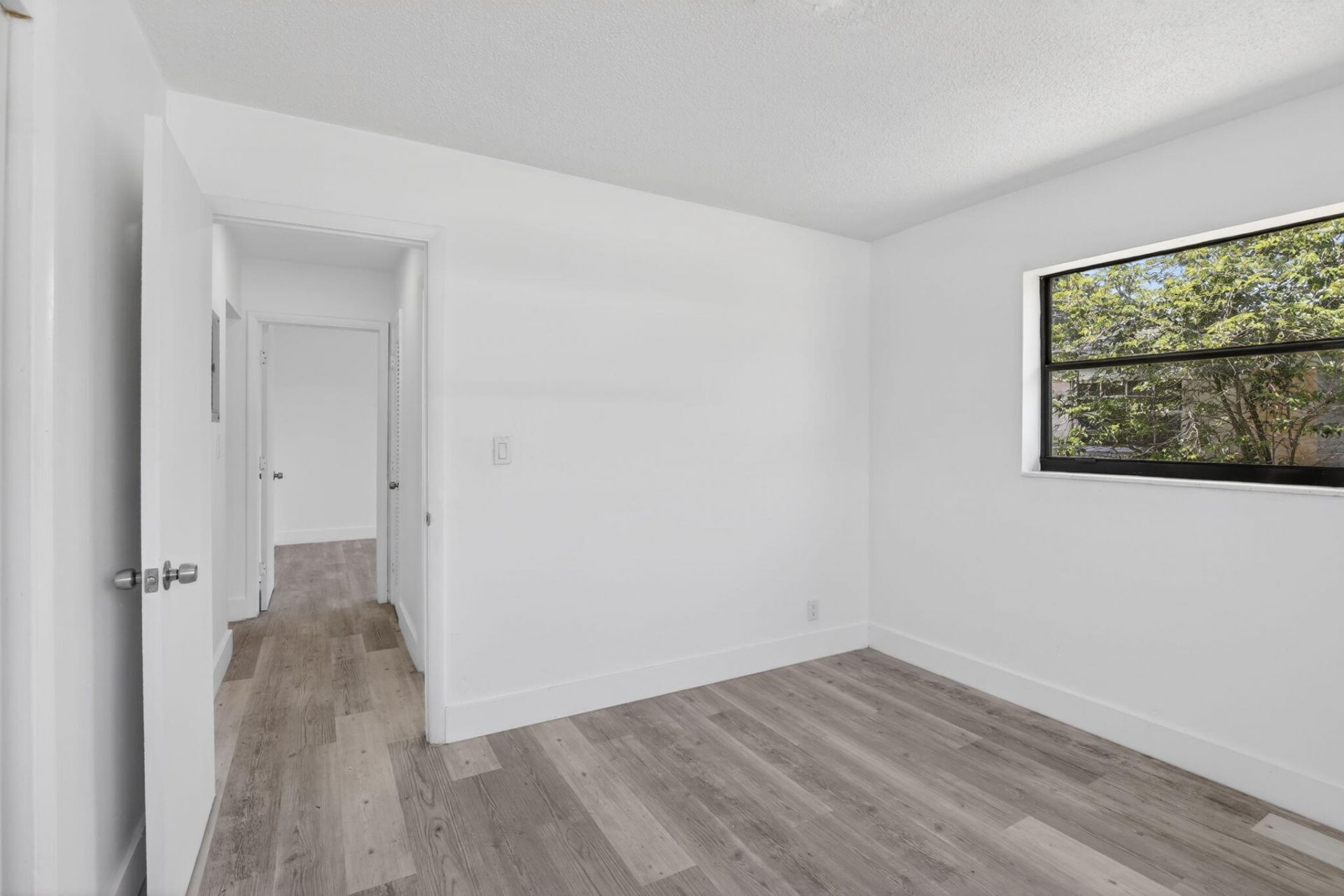 5804 NW 14th Street, Sunrise, FL 33313 Photo
