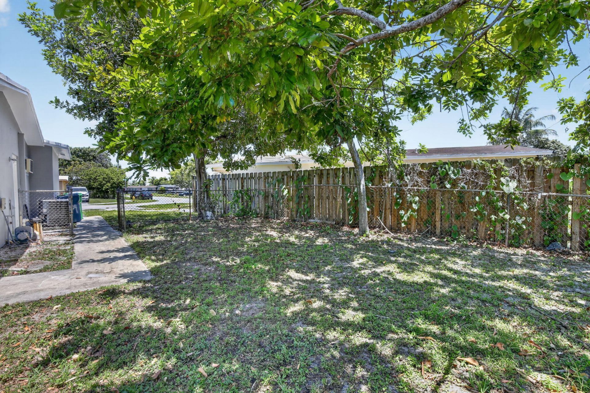5804 NW 14th Street, Sunrise, FL 33313 Photo
