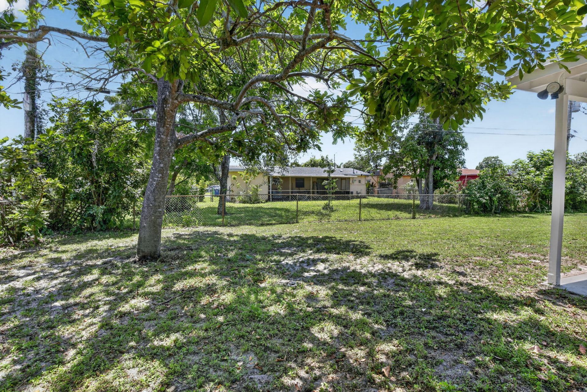 5804 NW 14th Street, Sunrise, FL 33313 Photo