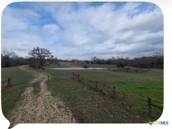 2699 County RD 258 , Cameron, TX 76520