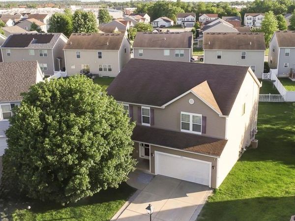205 Greenleaf Circle, Belleville, IL 62221